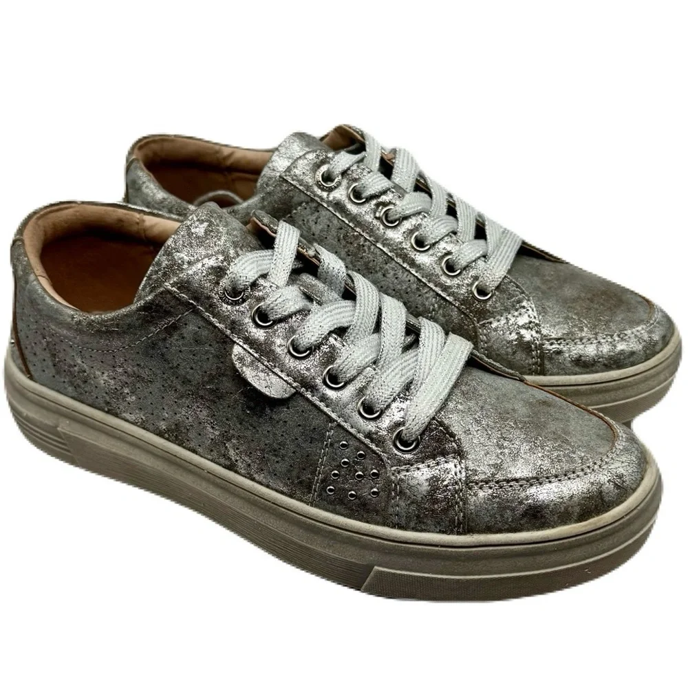 Hey Girl by Corky's Down Time Silver Distressed Metallic Sneakers w Studs Size 7